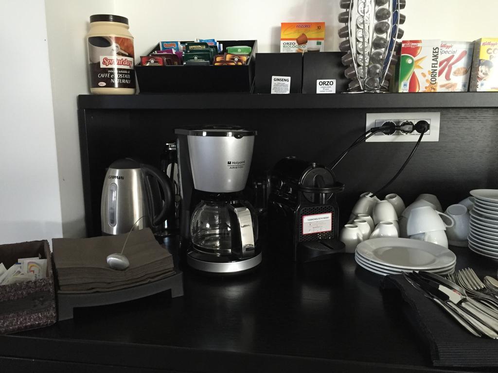 Residenza Roma Bed & Breakfast โตรเปอา ภายนอก รูปภาพ